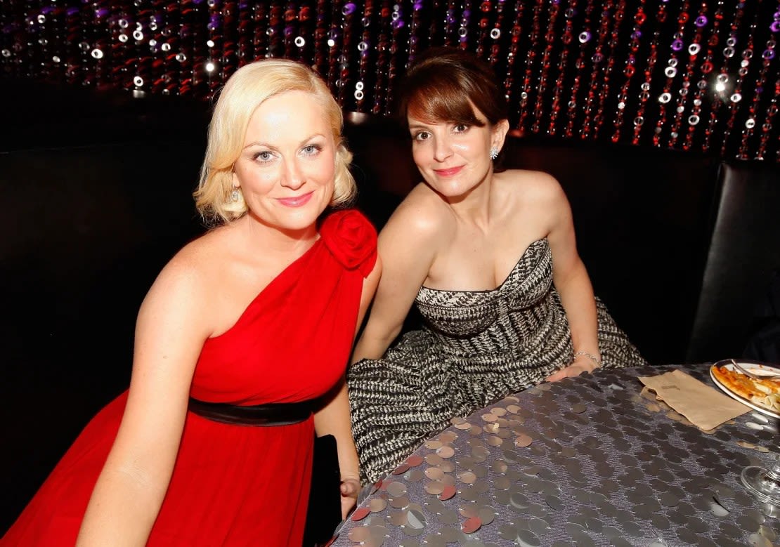 Amy Poehler y Tina Fey han sido coanfitrionas de cuatro ceremonias de los Globo de Oro. Getty Images