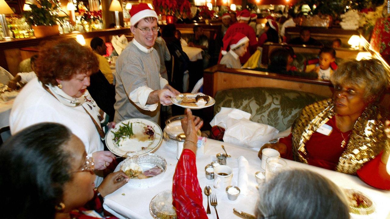 CNNE 1521861 - como disfrutar de las comidas navidenas y no subir de peso