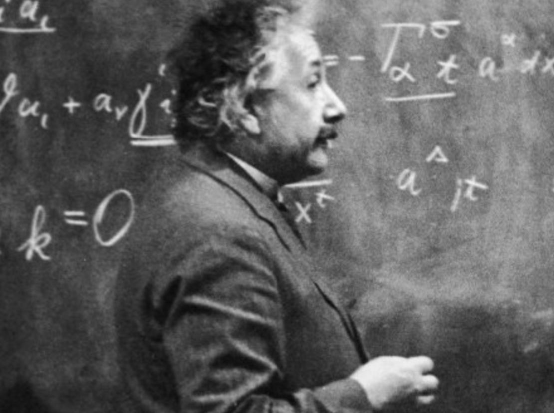 Albert Einstein una vez dijo: "La monotonía y la soledad de una vida tranquila estimulan la mente creativa".