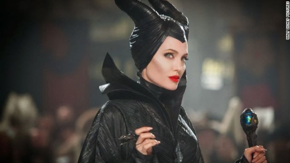 CNNE 152365 - image (1) 140521121244-maleficent-angelina-jolie-horizontal-gallery-jpg for post 132439