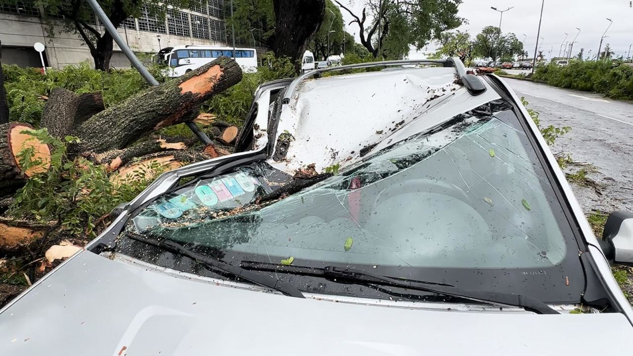 CNNE 1527361 - los danos que ocasiono una tormenta en aeropuerto de buenos aires