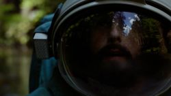 CNNE 1528417 - netflix estrena trailer de "spaceman" con adam sandler