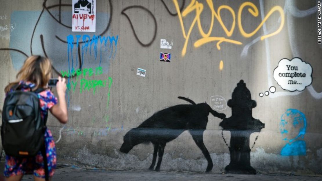 CNNE 152975 - image (2) 131014165137-banksy-13-story-top-jpg for post 101289