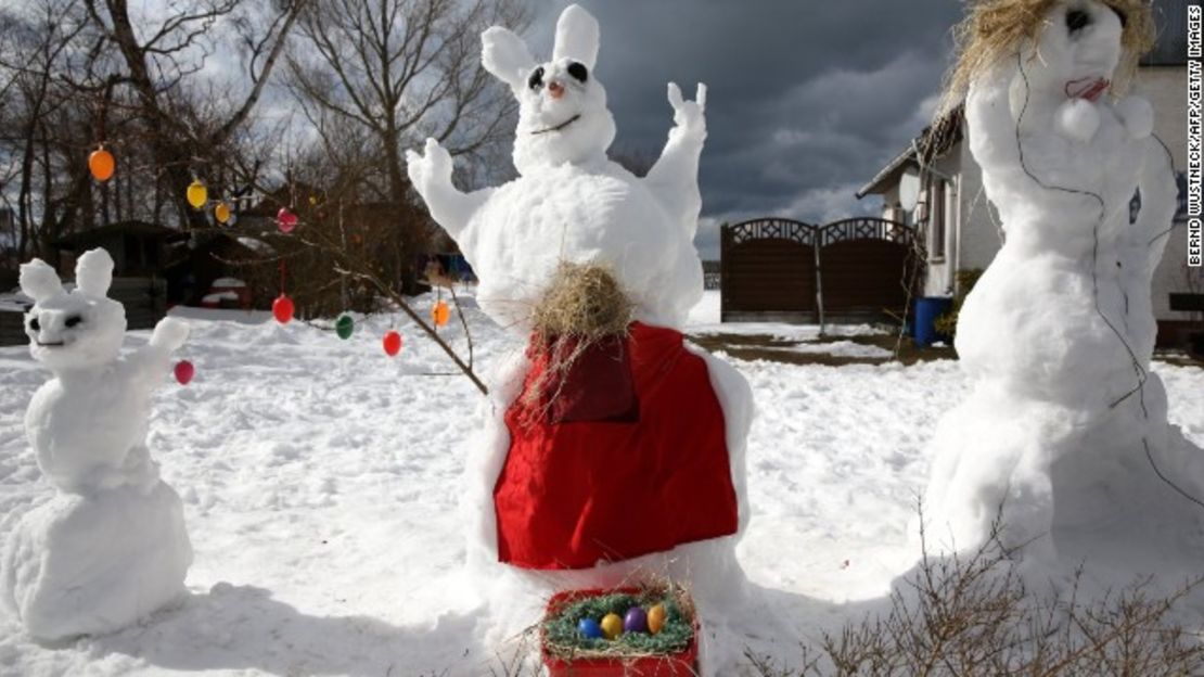 CNNE 153427 - image (3) 130328235629-snow-easter-bunny-horizontal-gallery-jpg for post 78919