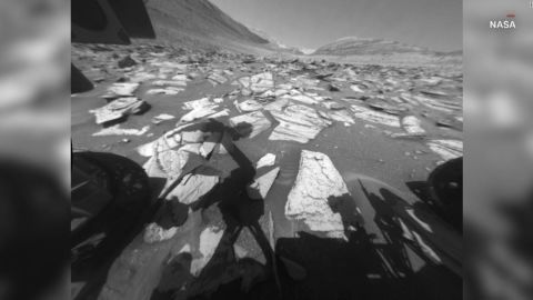 CNNE 1537095 - el rover curiosity de la nasa capta un dia completo en marte