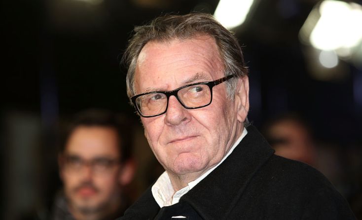 Tom Wilkinson, actor dos veces nominado al Oscar por películas como "Shakespeare in Love", "The Full Monty" y "Michael Clayton", falleció el 30 de diciembre a los 75 años.