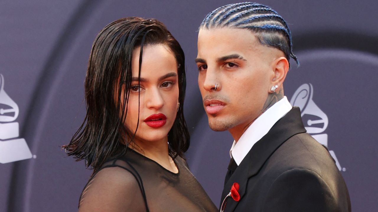 CNNE 1544084 - las vegas, nevada - november 17- (l-r) rosalia and rauw alejandro attend the 23rd annual latin grammy awards at michelob ultra arena on november 17, 2022 in las vegas, nevada- (photo by frazer harrison-getty image