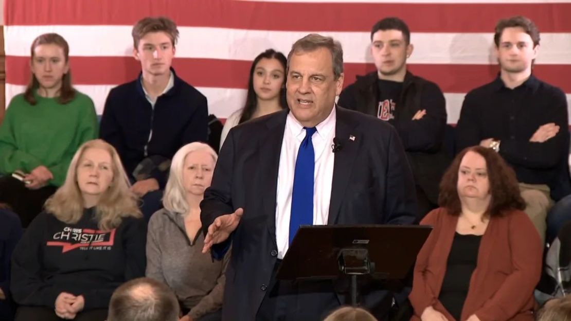 Chris Christie habla en un foro en Nueva Hampshire el miércoles. Crédito: WMUR