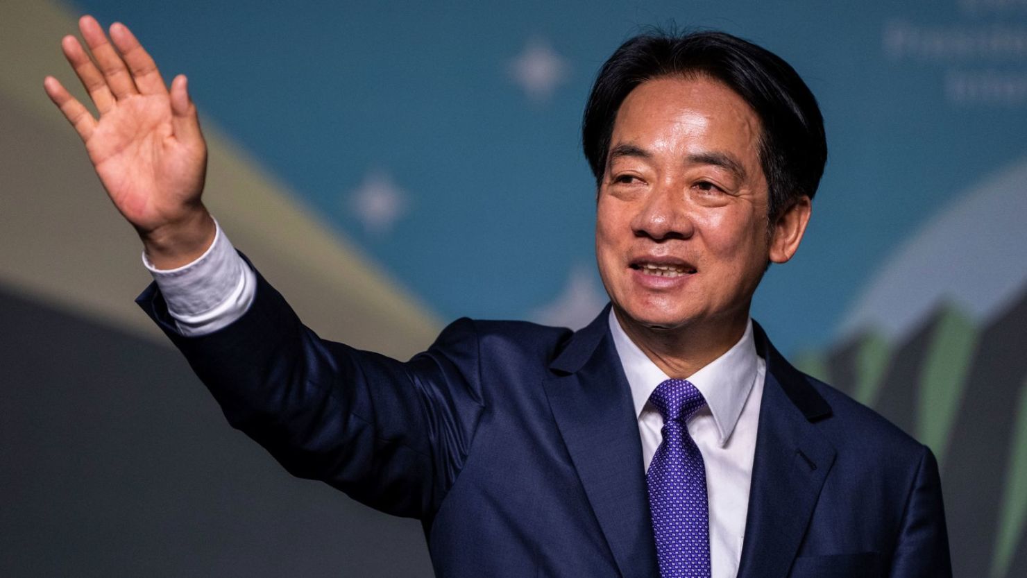 El presidente electo de Taiwán, Lai Ching-te, celebra su victoria en Taipei, Taiwán, el 13 de enero de 2024.
