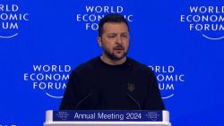 CNNE 1551638 - zelensky pide en davos sanciones mas duras contra rusia