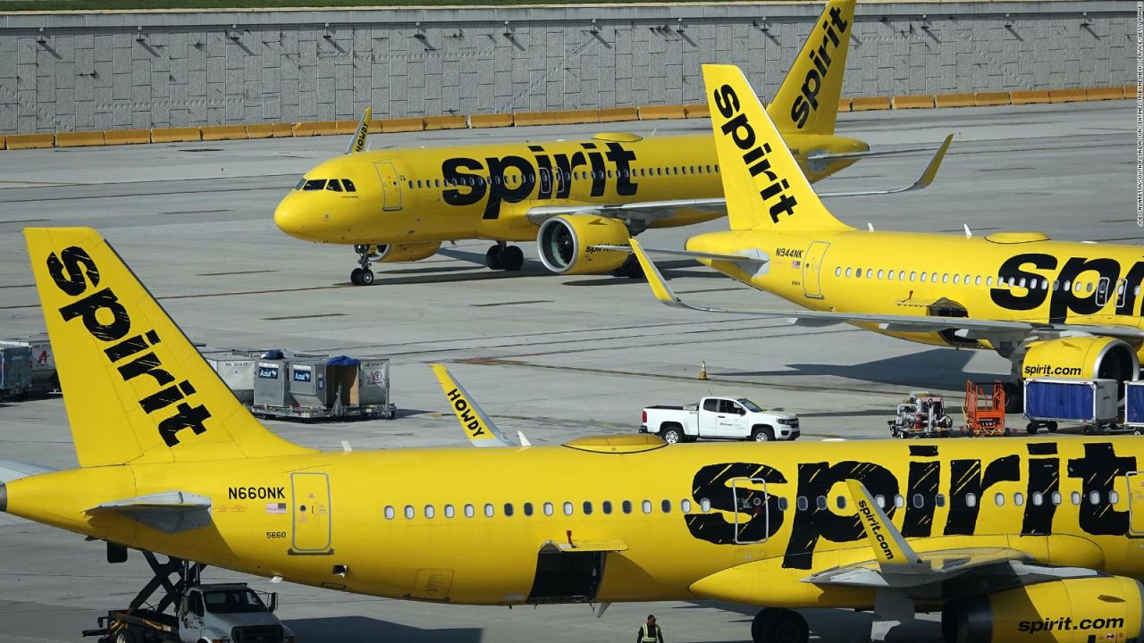 CNNE 1552144 - juez en ee-uu- impide a jetblue adquirir spirit airlines