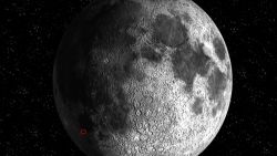 CNNE 1552148 - la luna era rica en agua hace 4-000 millones de anos