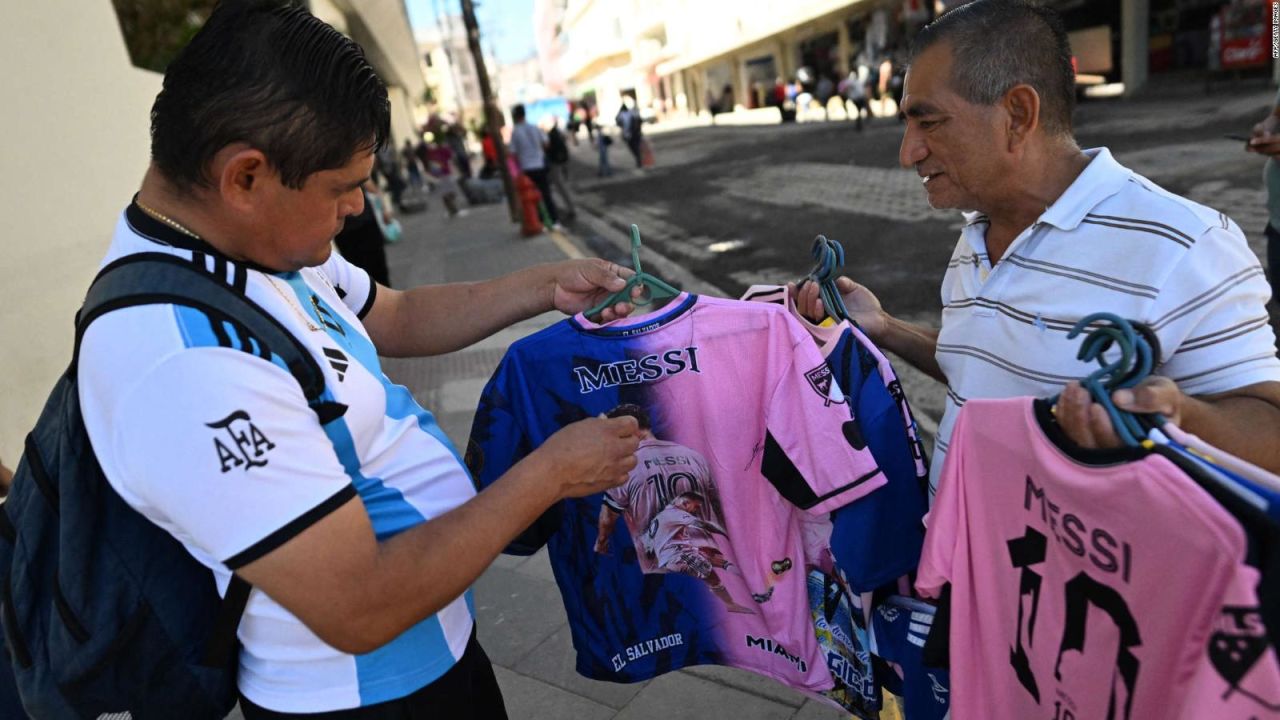 CNNE 1553742 - asi se vivio el ambiente del partido entre el inter miami y el salvador