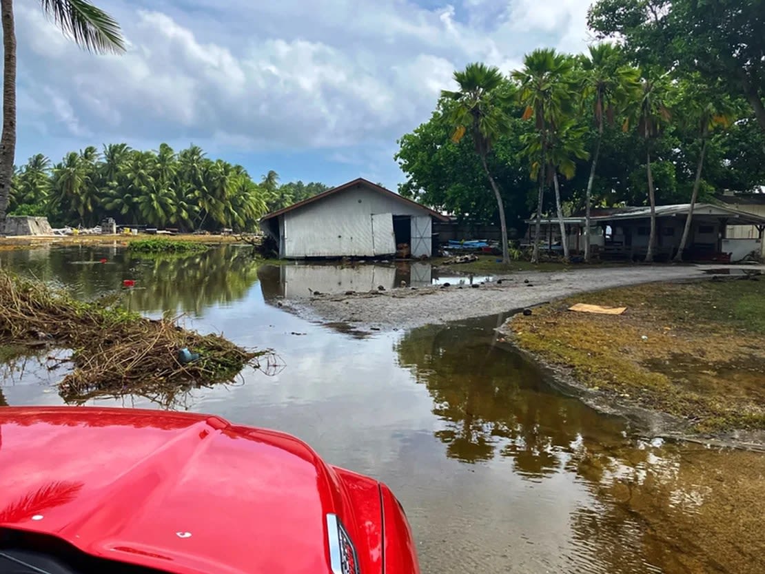 Las imágenes difundidas por el Ejército estadounidense mostraban daños a la infraestructura de Roi-Namur en el atolón de Kwajalein, el 21 de enero de 2024.