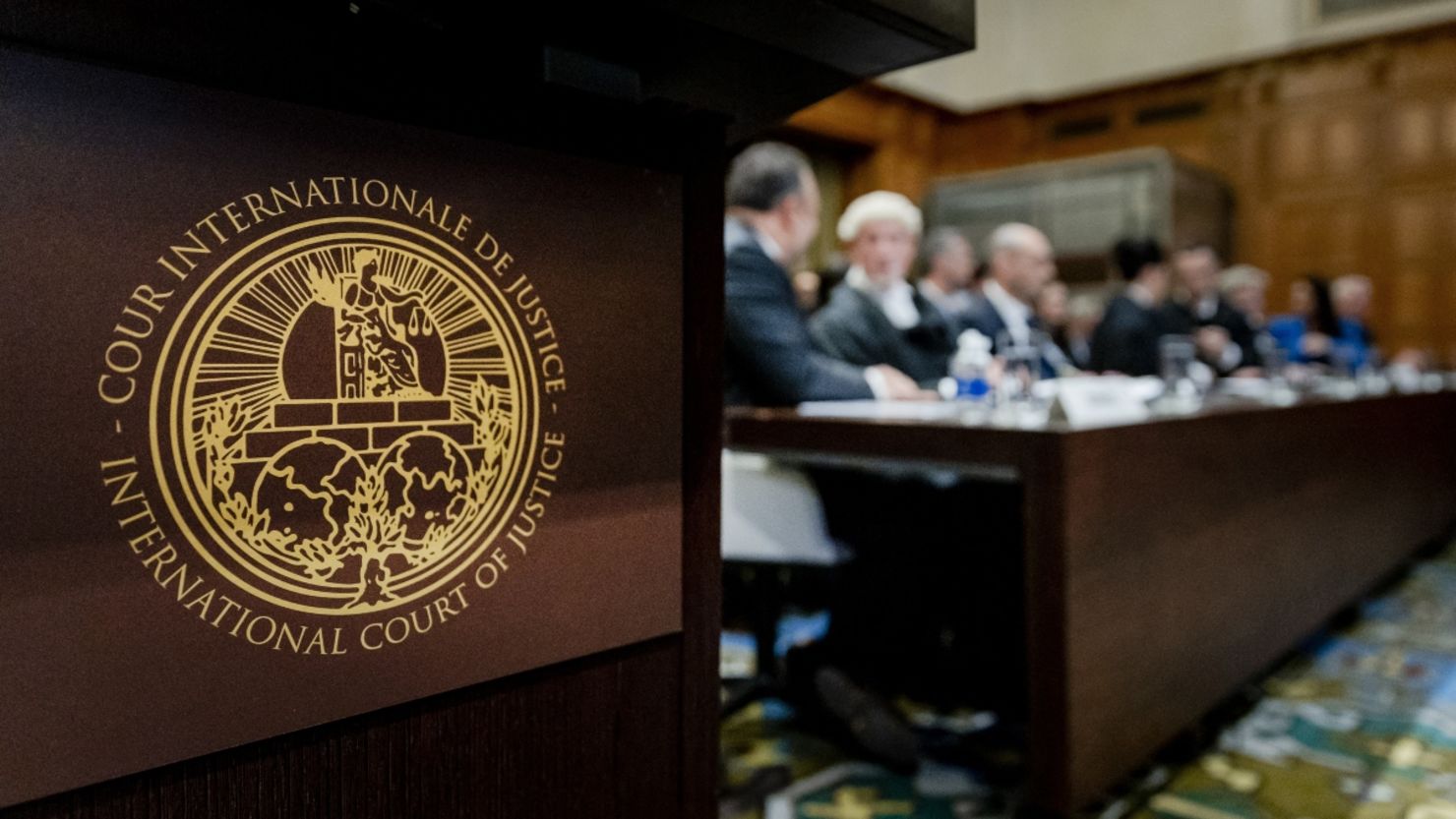 La Corte Internacional de Justicia (CIJ) de La Haya el 12 de enero de 2024, antes de la revisión del caso de genocidio contra Israel, presentado por Sudáfrica.