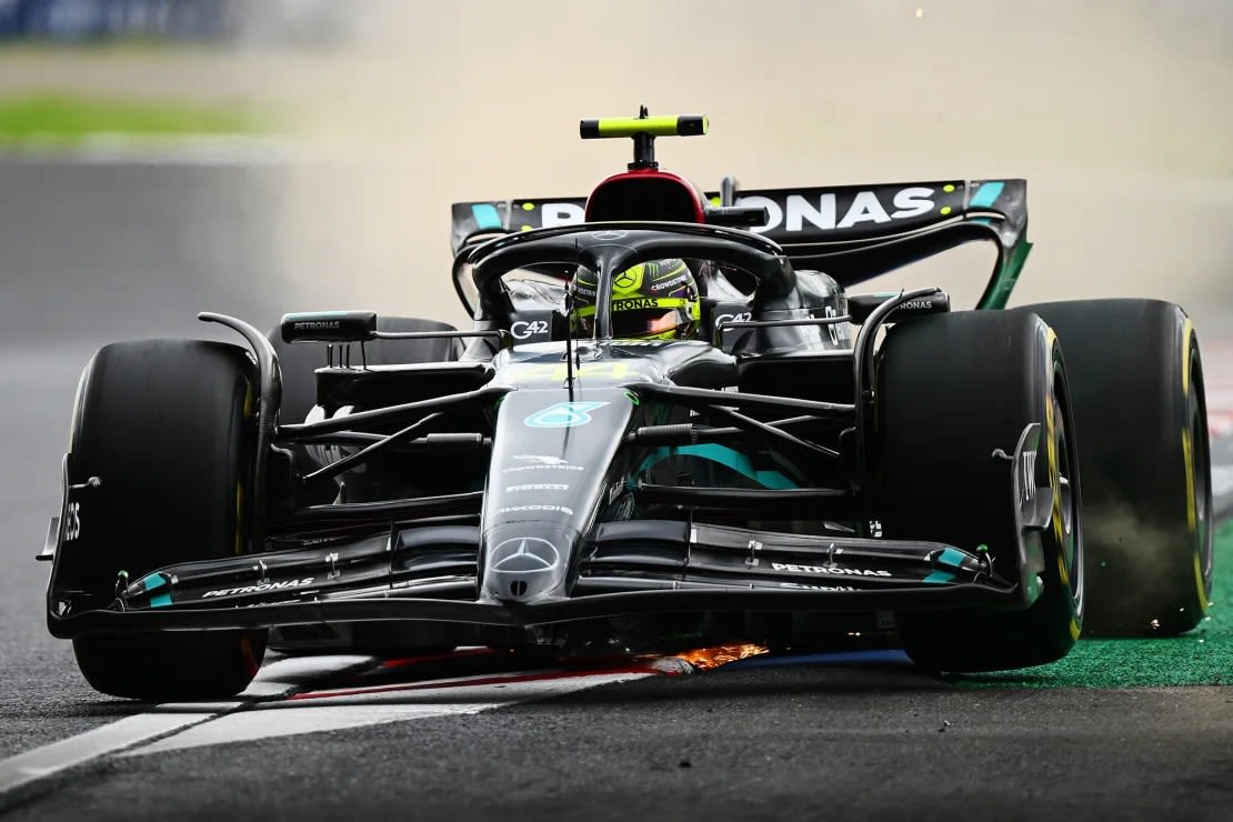 Hamilton lleva más de 10 años en Mercedes.