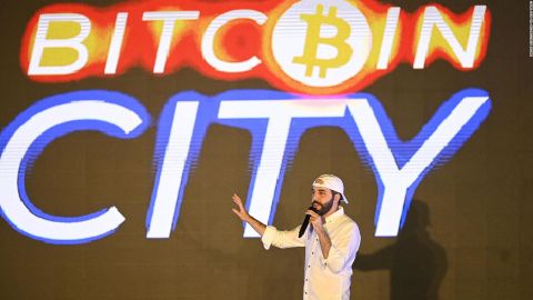 CNNE 1560179 - ¿funciona bitcoin city en el salvador?