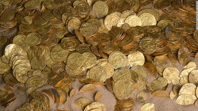 Buzos se topan con el mayor descubrimiento de monedas de oro jamás hallado en Israel | CNN