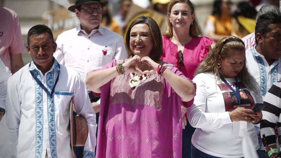 Xóchitl Gálvez, candidata a la presidencia por la coalición "Fuerza y Corazón por México".