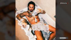 CNNE 1580208 - maluma se "bana" en dinero para promocionar "bling bling"