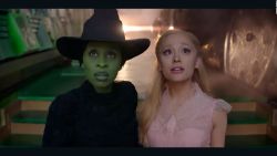 CNNE 1581433 - "wicked" estrena primer adelanto con ariana grande