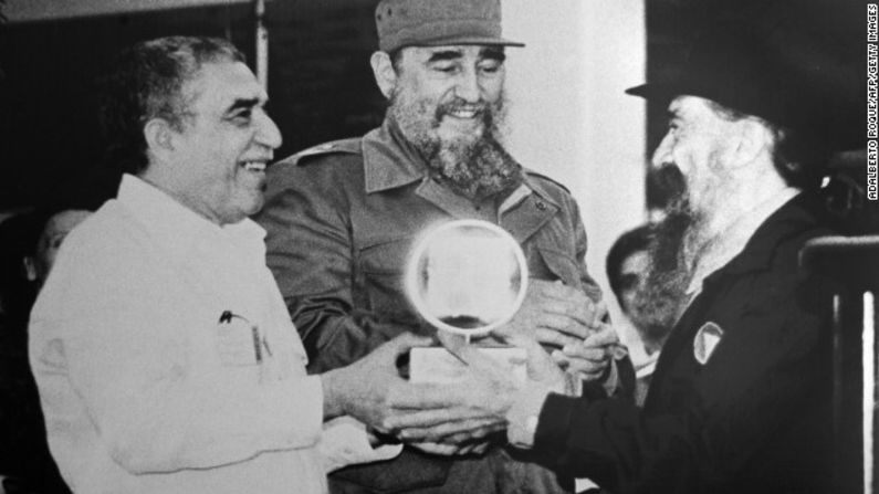 El Nobel de literatura colombiano Gabriel García Márquez y Fidel Castro.