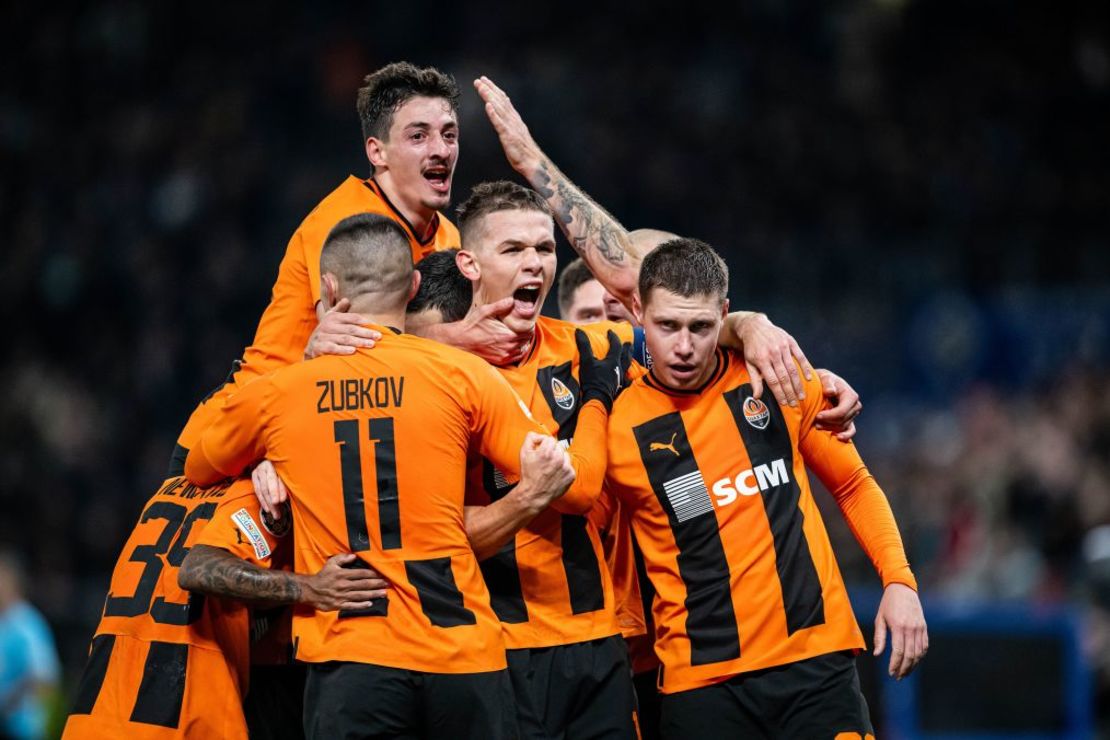 El Shakhtar Donetsk vence al Barcelona en la Champions League el 7 de noviembre del año pasado. Crédito: Marvin Ibo Guengoer/GES Sportfoto/Getty Images