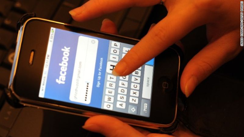 Facebook insertará anuncios con video en tu muro de noticias | CNN