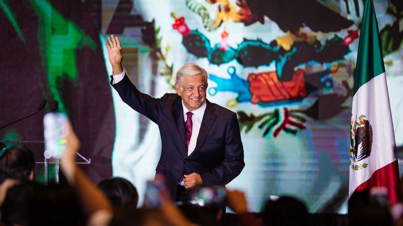 CNNE 1609948 - experto- investigacion de nyt que apunta a campana de amlo en 2018 "es vaga, tengo serias dudas"