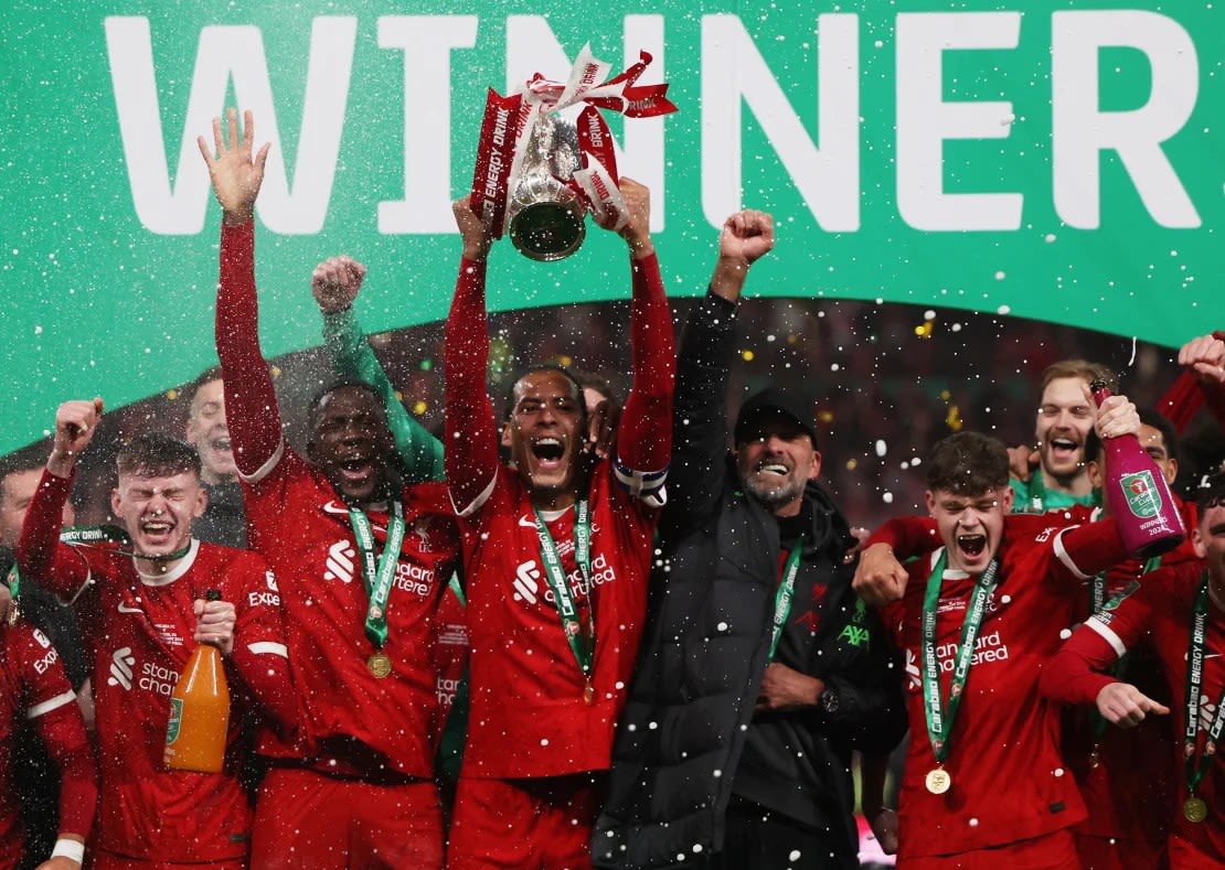 El Liverpool celebra la conquista de la Carabao Cup.