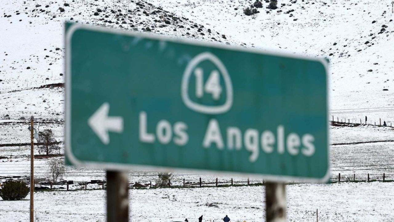 CNNE 1614100 - el clima no le da tregua a california