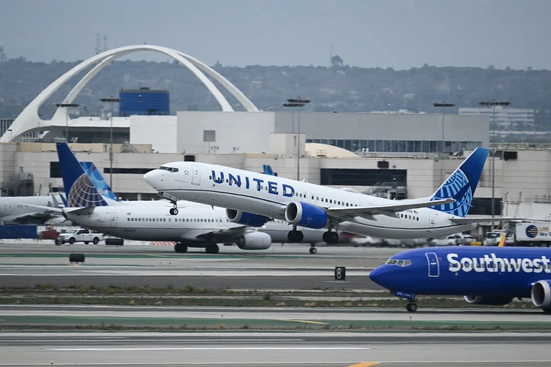 Un avión modelo Max 9, sufrió la explosión del tapón de la puerta el 5 de enero. Patrick T. Fallon/AFP/Getty Images