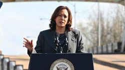 CNNE 1614752 - kamala harris pide un "alto del fuego inmediato" en gaza