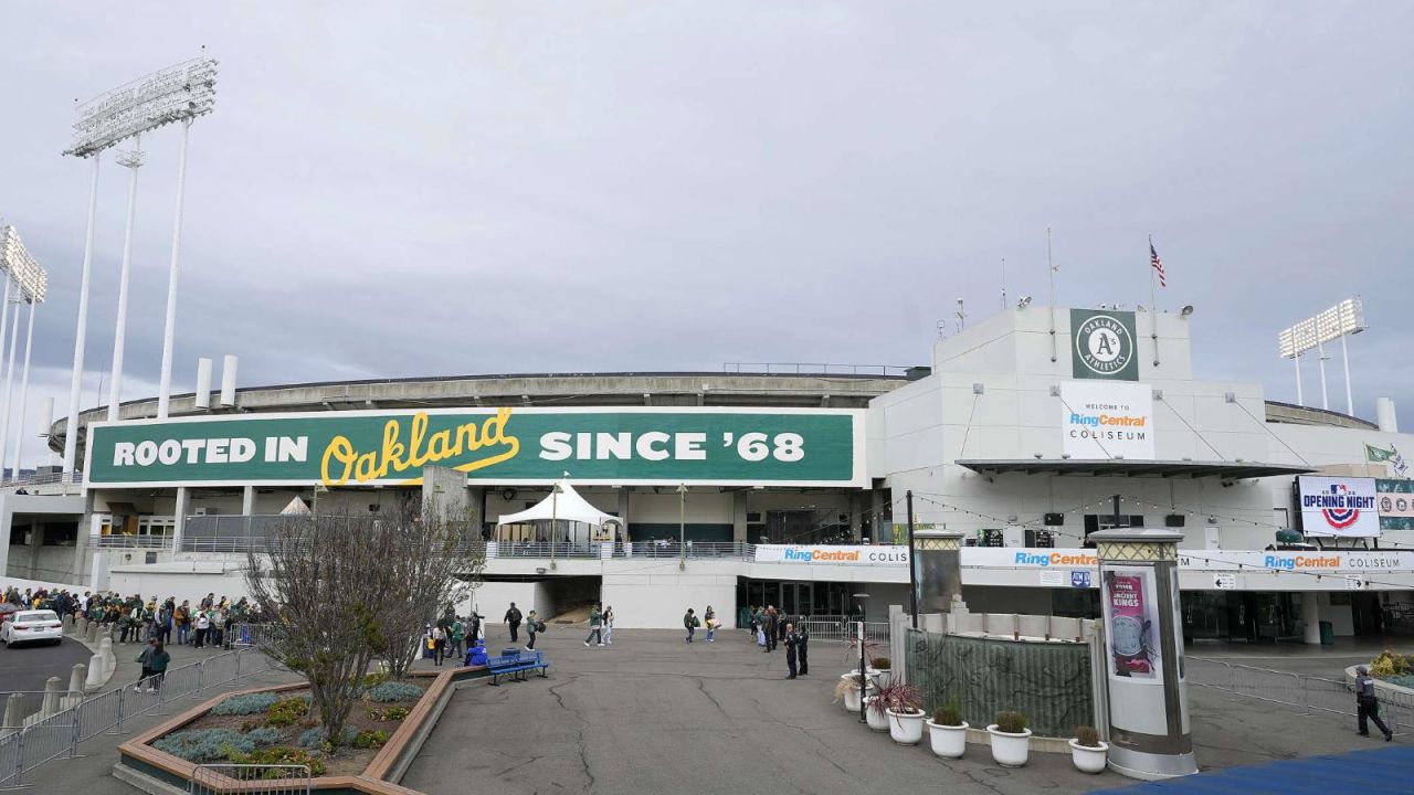 CNNE 1617168 - asi sera el nuevo estadio de los atleticos de oakland de la mlb