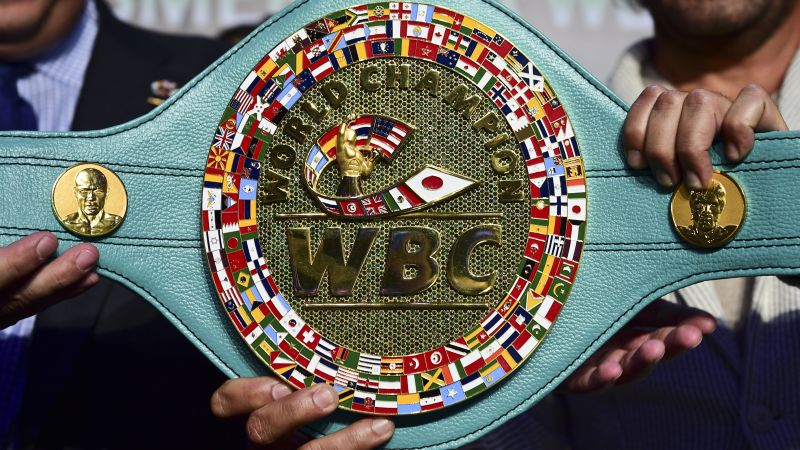 Pacquiao y mayweather pelean por un millonario 'cinturón mexicano' | cnn