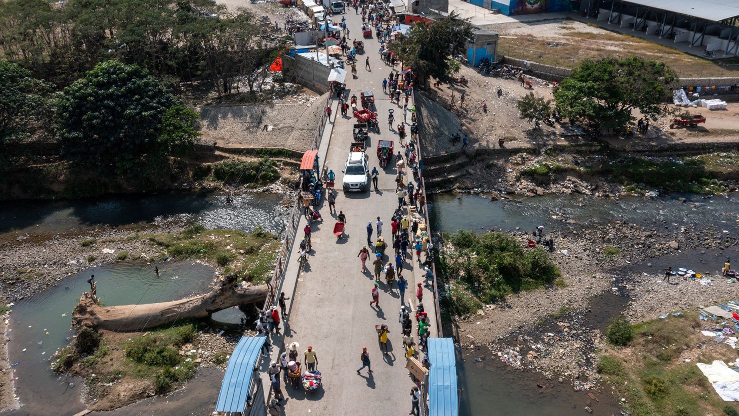 Vista aérea de la frontera de República Dominicana con Haití desde Dajabón, República Dominicana, el 7 de marzo de 2024. Imagen de archivo. Crédito: ERICKSON POLANCO/AFP vía Getty Images