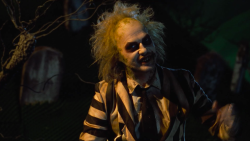 CNNE 1651098 - michael keaton vuelve a ser "beetlejuice"