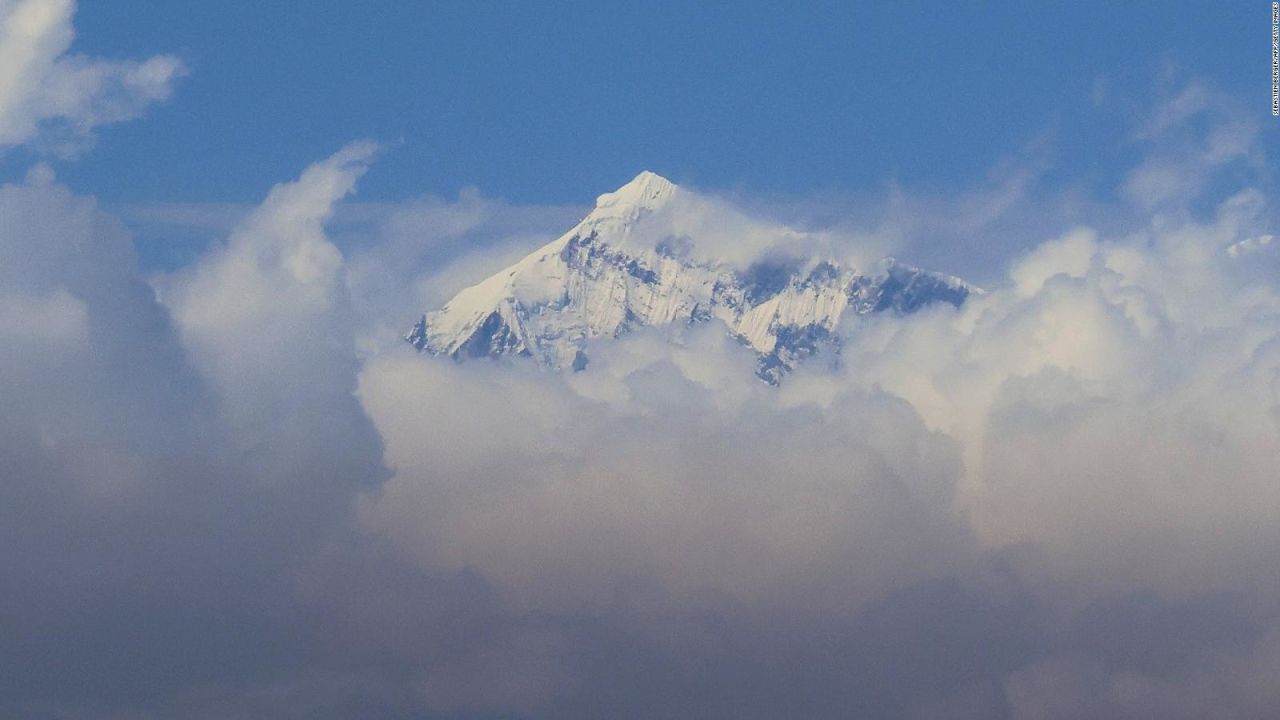 CNNE 1652354 - everest- los excrementos se deberan cargar en bolsas