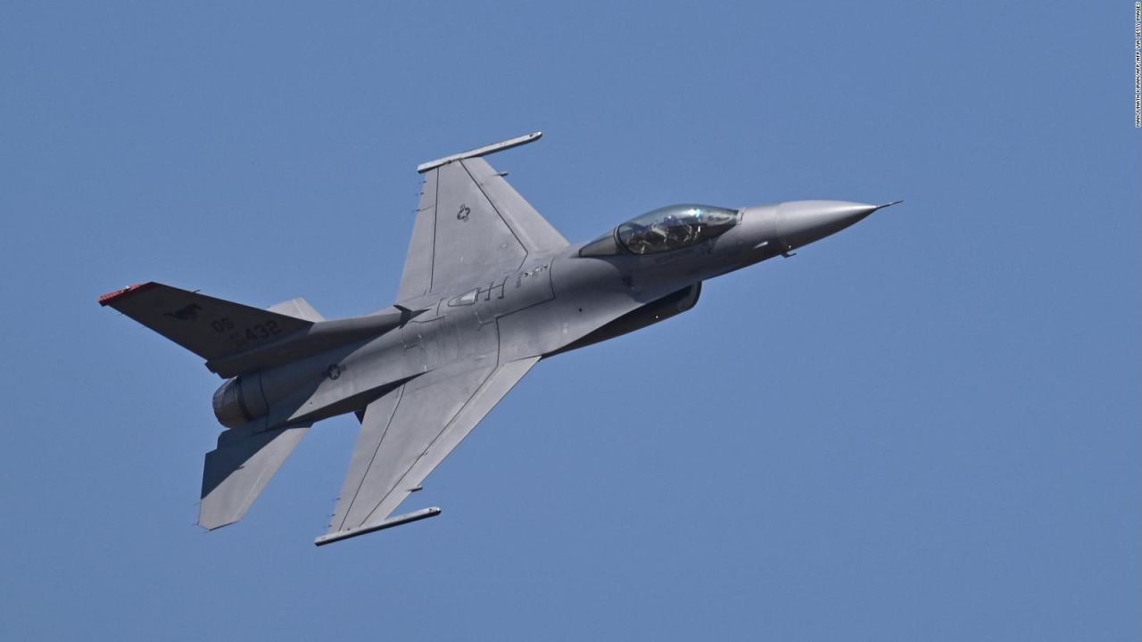 CNNE 1653479 - argentina planea comprar 24 aviones f-16 a dinamarca