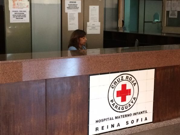 Tras el diagnóstico, la niña fue conducida a la sala de maternidad del hospital de Trinidad y luego trasladada al Hospital Materno Infantil de la Cruz Roja.