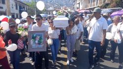 CNNE 1654520 - furia y linchamiento en taxco por la muerte de una nina de ocho anos