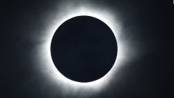 CNNE 1659549 - eclipse total de sol- de los mitos a la atencion cientifica