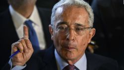 CNNE 1661561 - ¿tuvo el expresidente uribe vinculos con paramilitares?