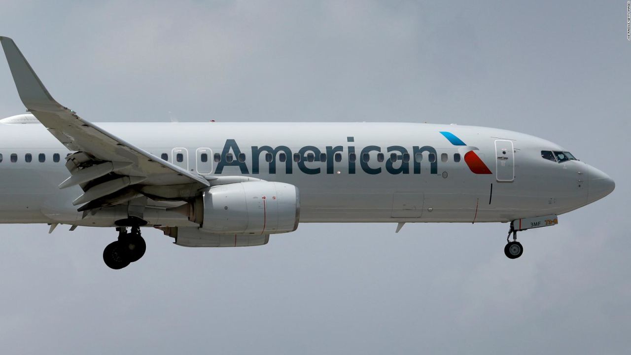 CNNE 1679579 - preocupacion de pilotos de american airlines por seguridad