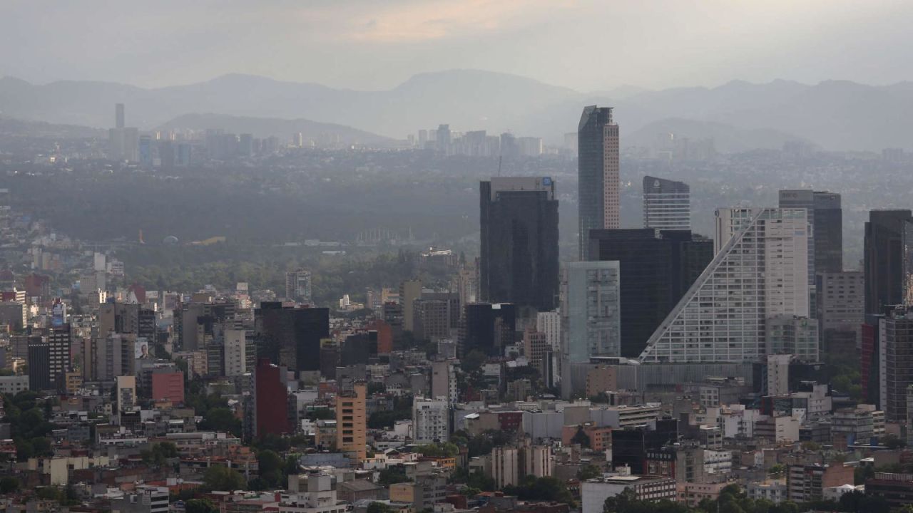 CNNE 1681512 - informe de 5 paises latinoamericanos mas felices para menores de 30 anos
