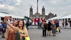 CNNE 1683755 - la gentrificacion se convierte en tema de campana para las elecciones en mexico