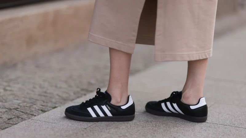 Adidas incrementa sus ganancias gracias a las zapatillas de inspiracion retro CNN