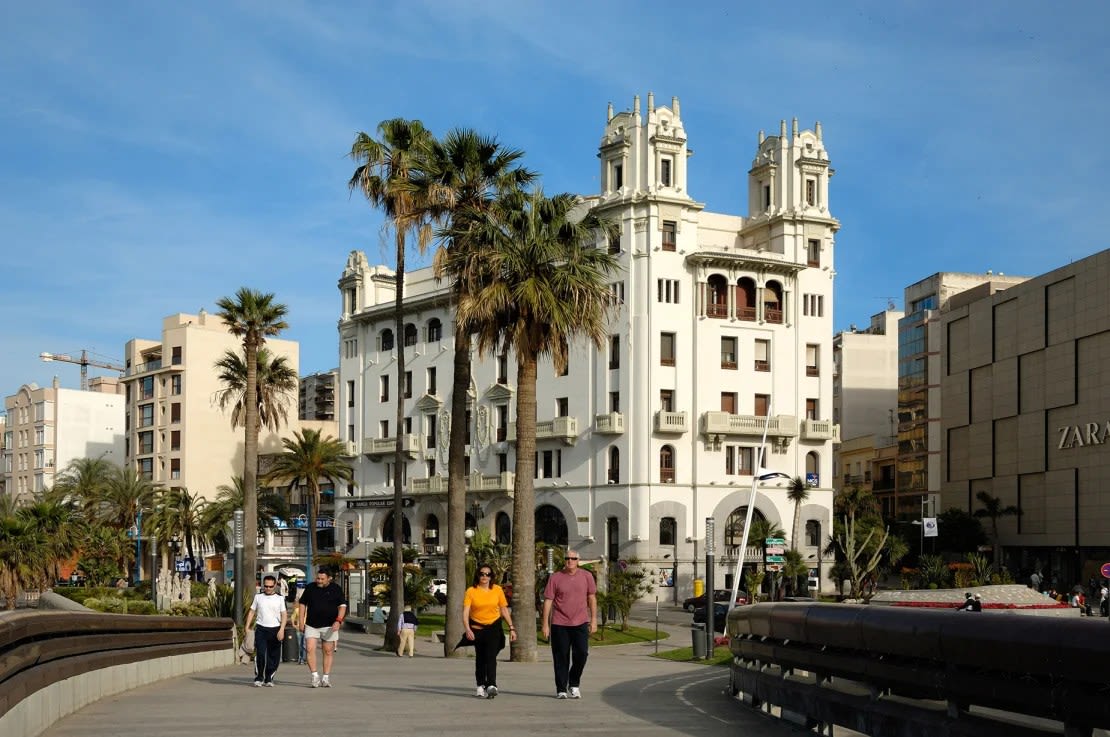 Hoy en día viven en Ceuta unas 85.000 personas. Chris Hellier/Alamy Foto de stock.