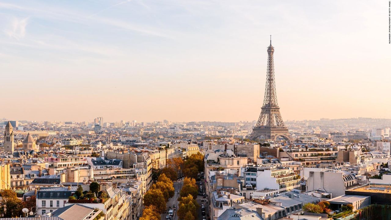 CNNE 1686017 - paris avanza en su lucha contra rentas por aplicaciones