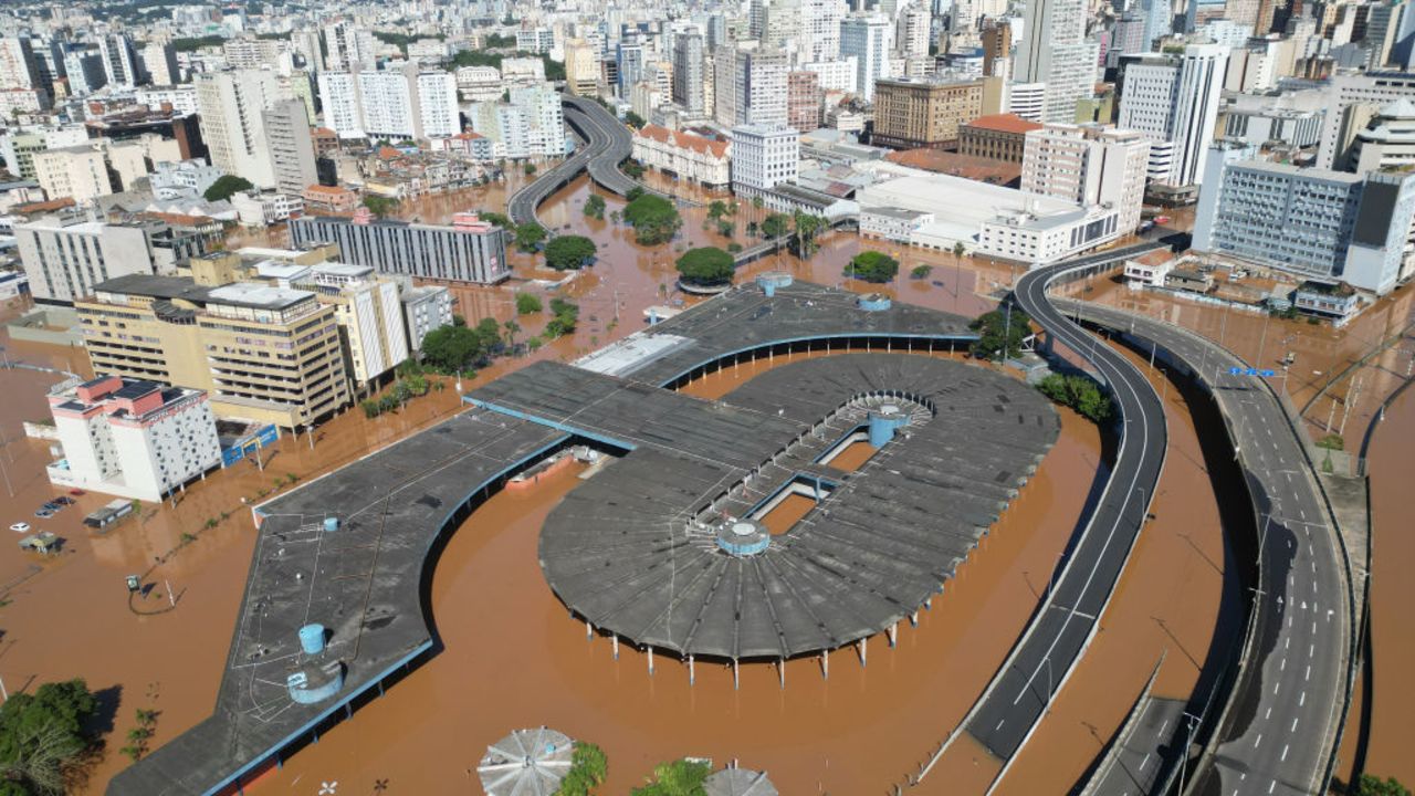 PORTO ALEGRE, BRAZIL - MAY 6: Aerial view of the bus station on May 6, 2024 in Porto Alegre, Brazil. Rescue efforts continue in Porto Alegre due to the floods caused by the heavy rains that have battered Brazilian State of Rio Grande Do Sul. A State of Public Calamity has been called by local government while 281 municipalities have been affected, thousands of people have been displaced and damages in infrastructure cause difficulties to access affected areas or big power outages around the state.